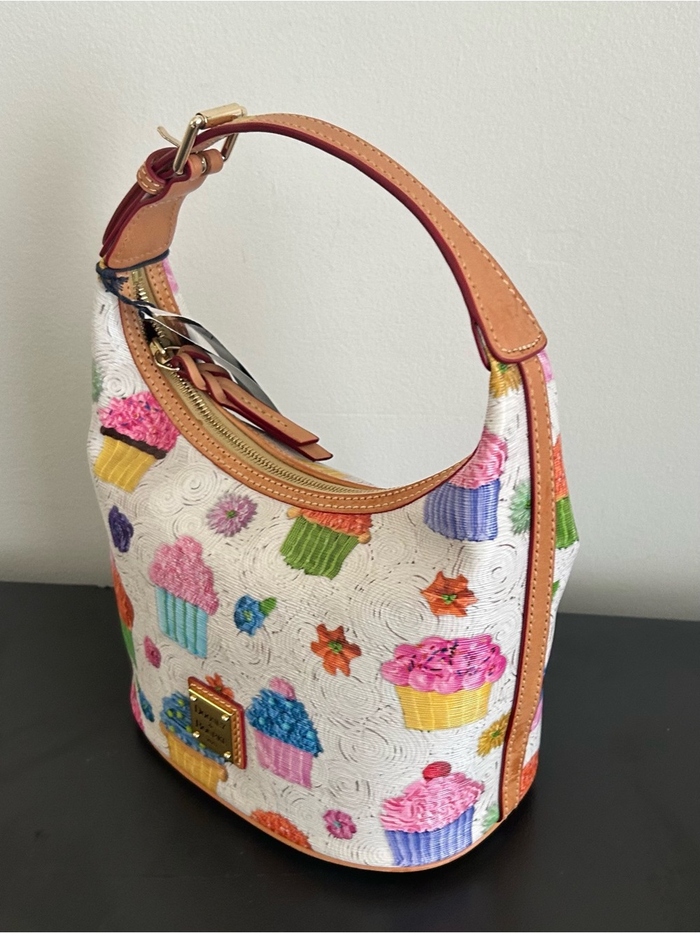 Dooney & Bourke Cupcake Print Leather Hobo Bag Limited Edition Novelty purse - Picture 8 of 16